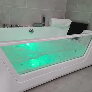 https://why-not.topcostabravahotels.com